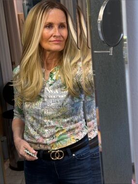 Long Layered Blonde Lace Front Wig - Natural Blonde Hombre med brown roots